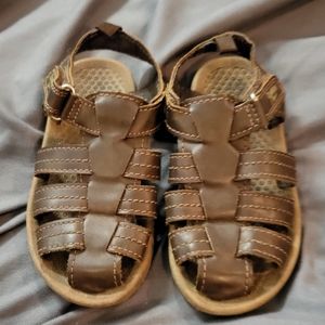Osh kosh Sandles size 8